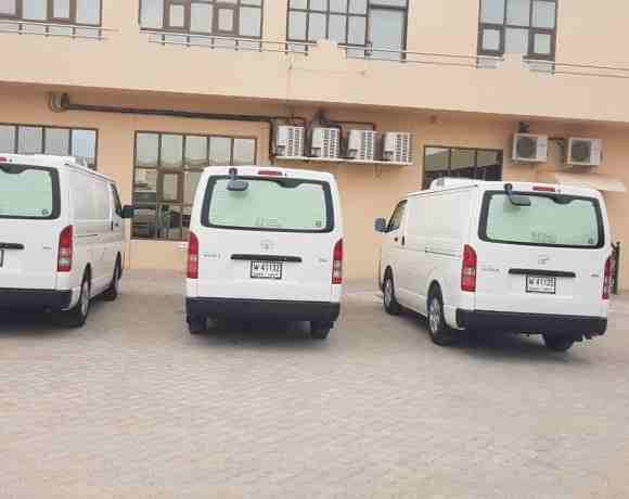 Dubai Van